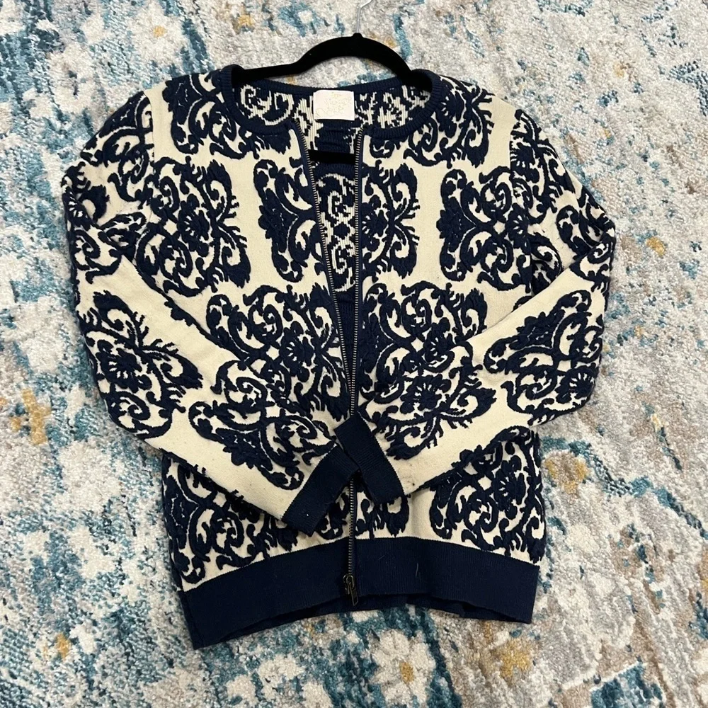 🌻🌿💫🍃 🌟🌱Cardigan sweater with zippered front